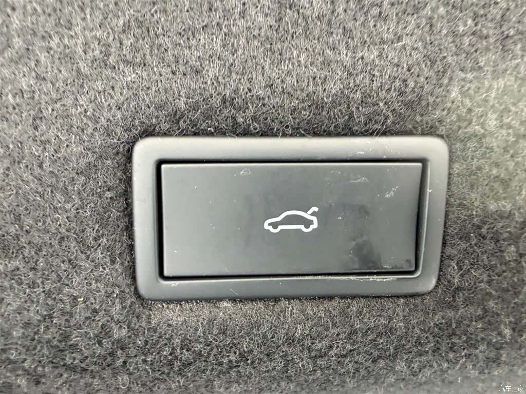 Volkswagen Magotan, 2025 27