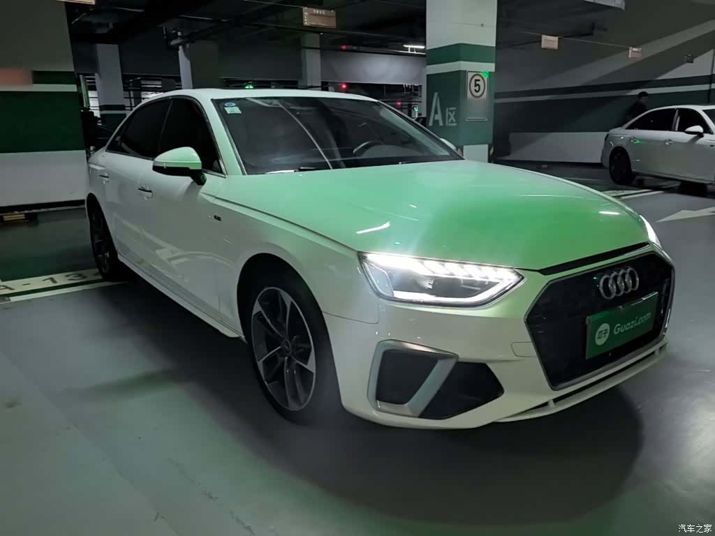 Audi A4L, 2024 4
