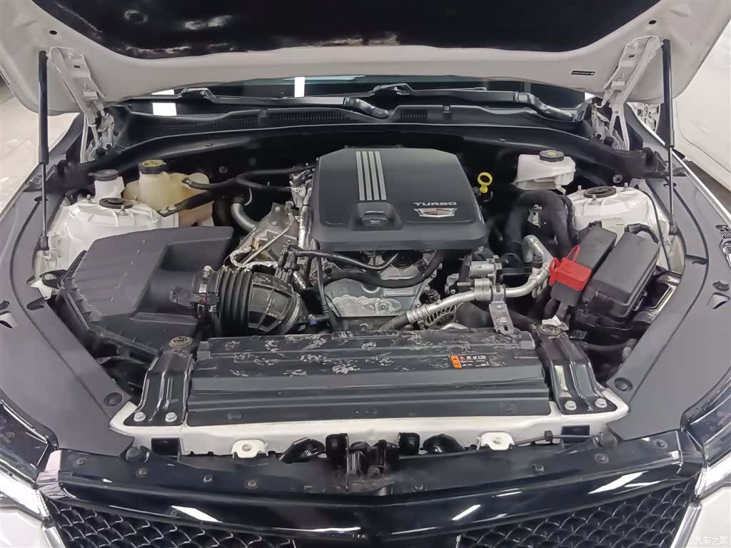 Cadillac CT4, 2022 16