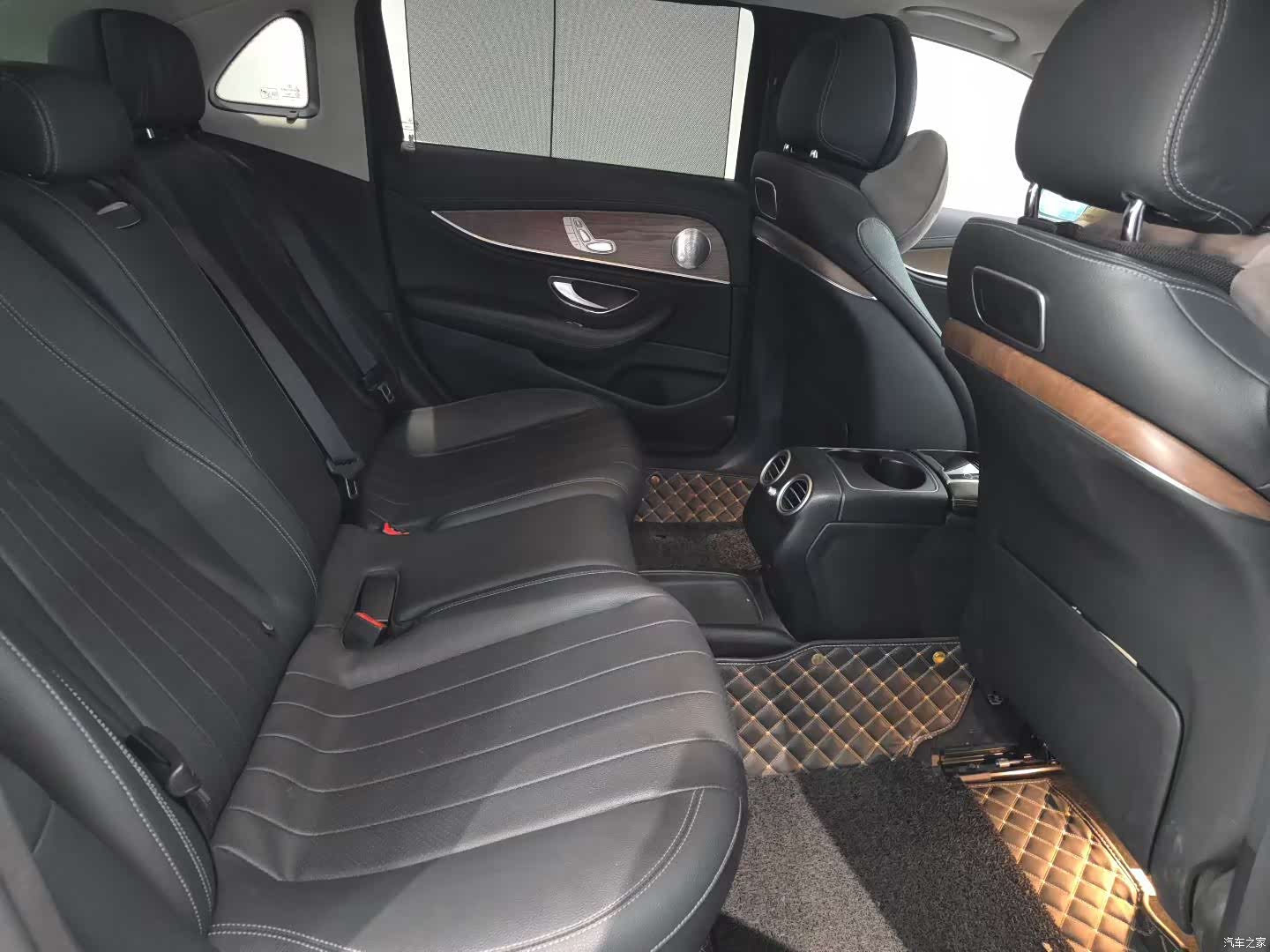 Mercedes-Benz E-Class, 2018 9