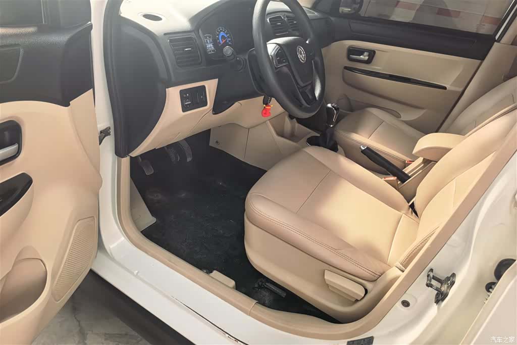 DongFeng 360, 2015 9