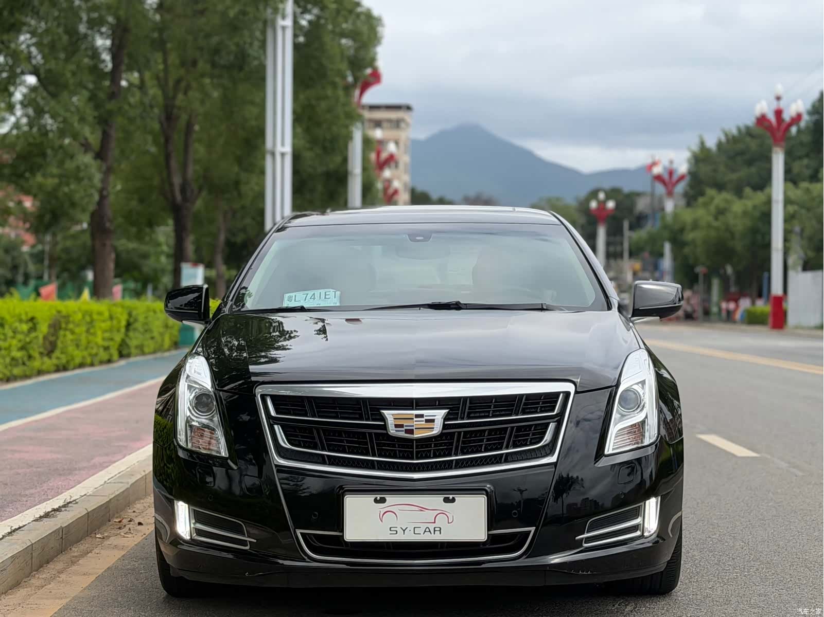 Cadillac XTS, 2017 2
