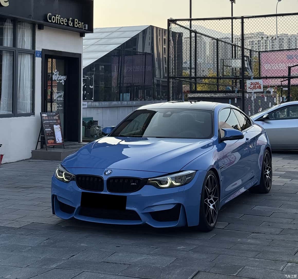 BMW M4, 2018 7
