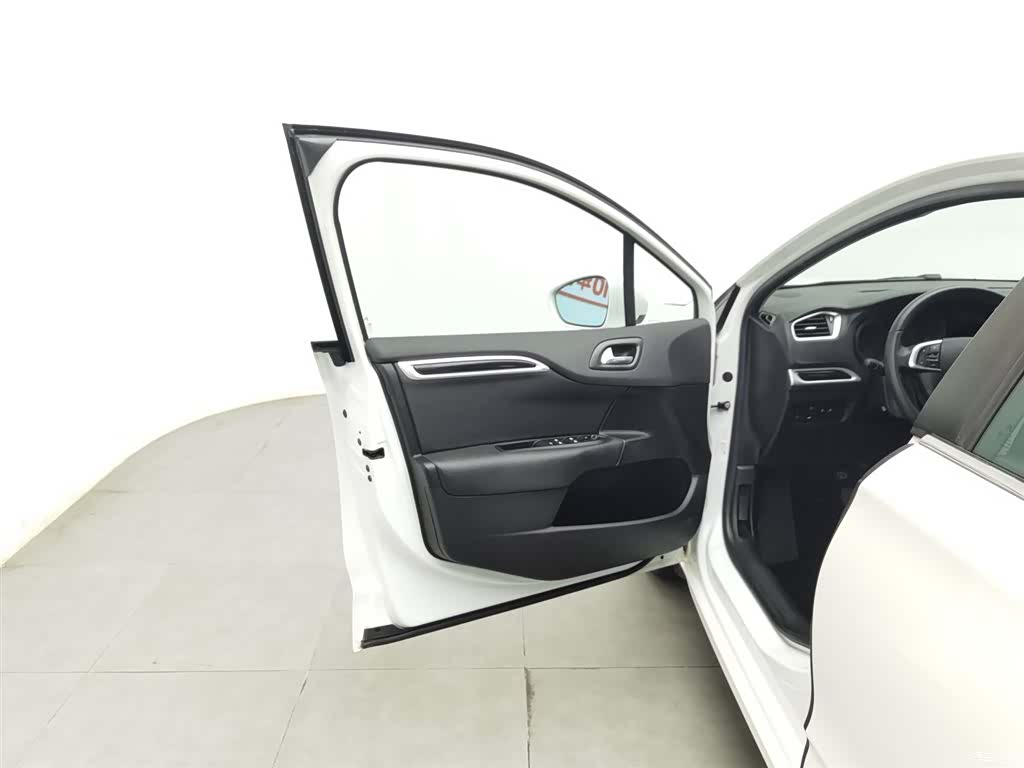 Citroen C4, 2016 8