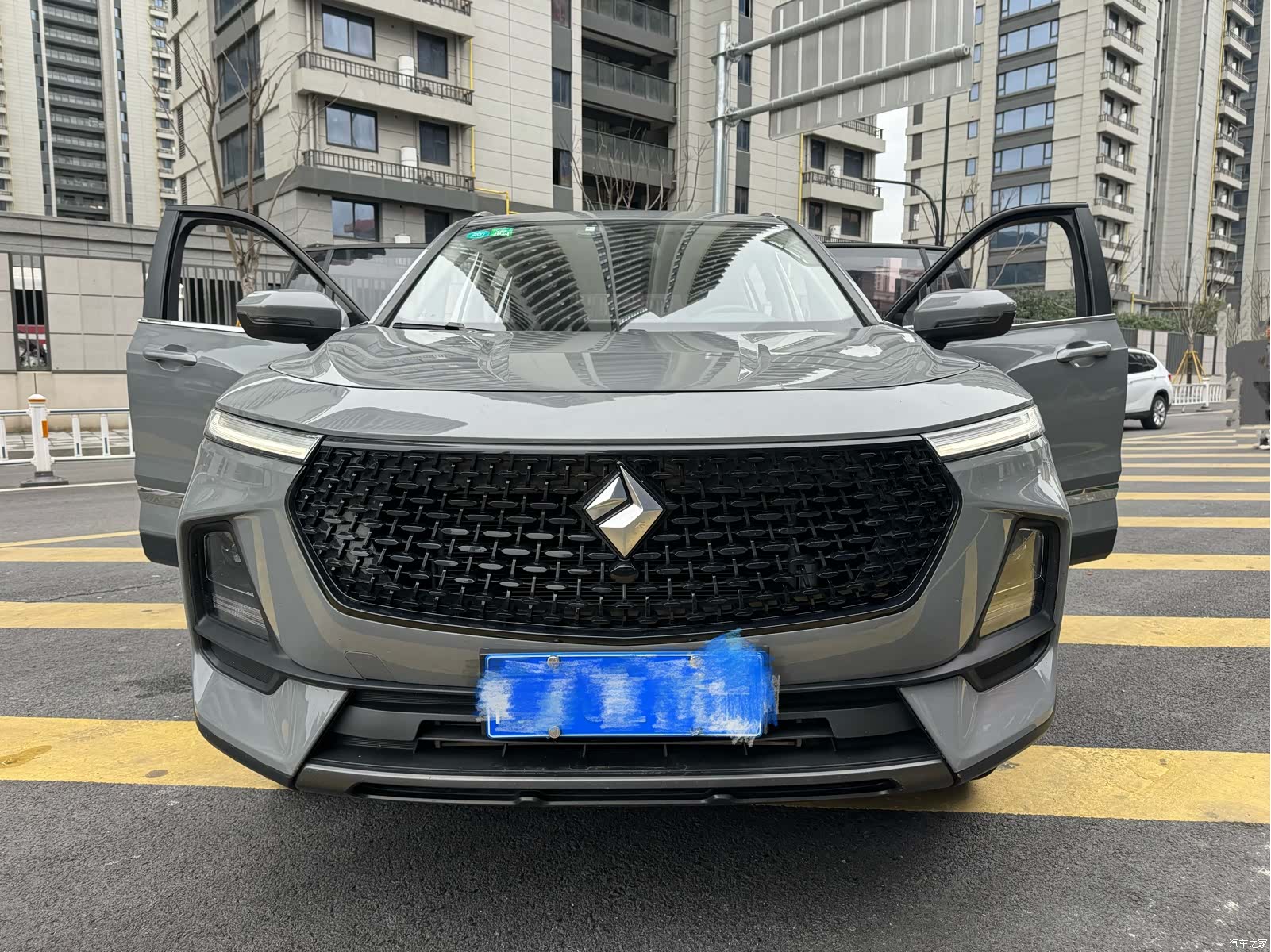 Wuling RS-5, 2020 1