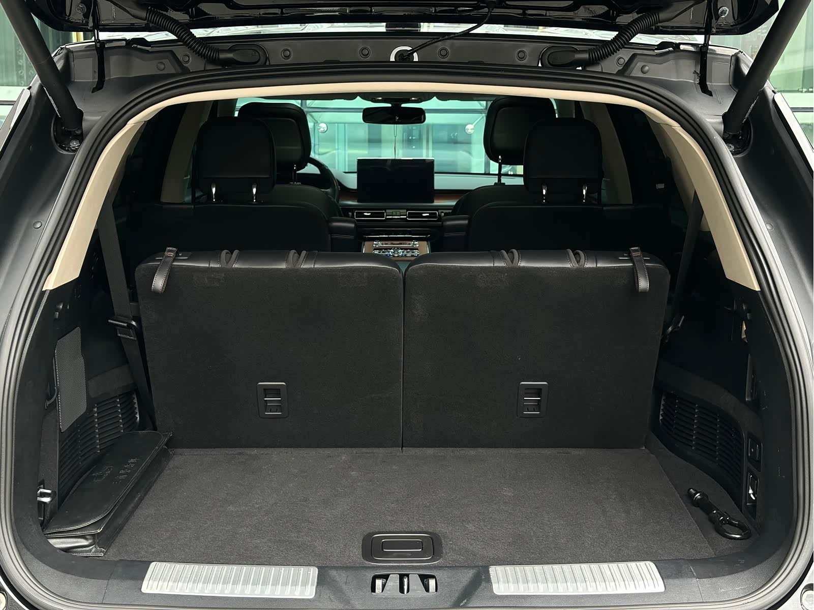 Lincoln Aviator, 2020 8