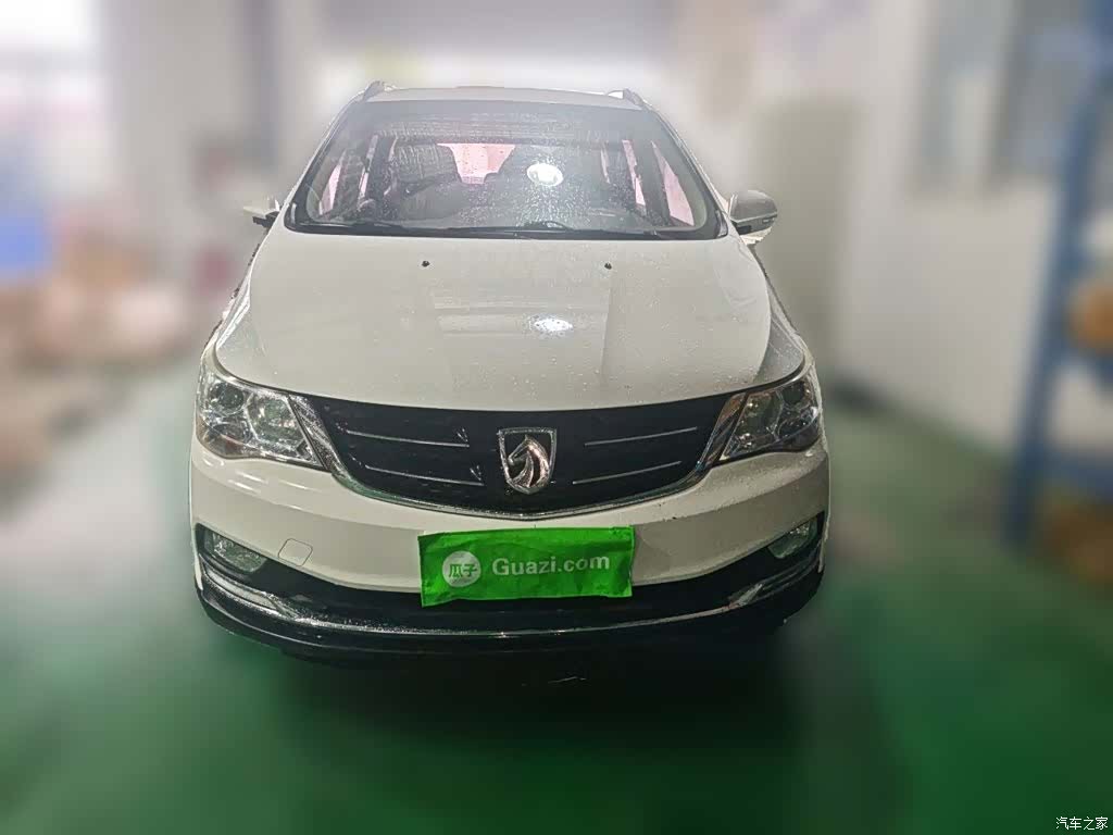 Wuling 730, 2016 24
