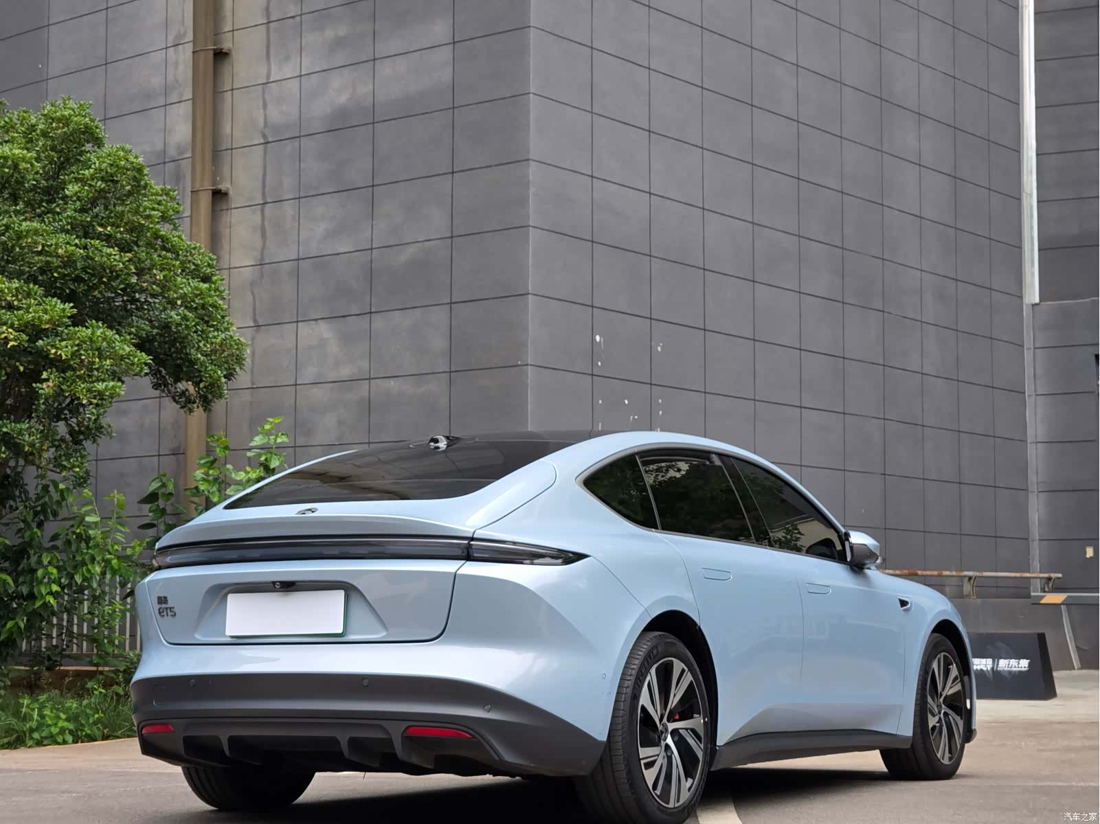 NIO ET5, 2023 8