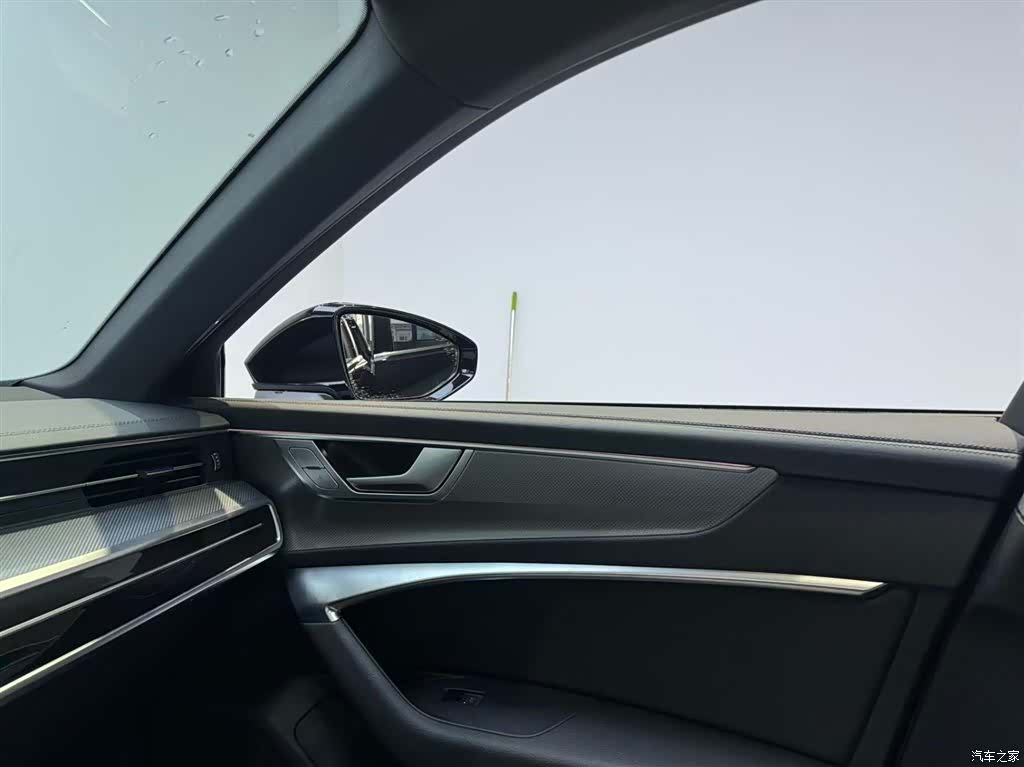 Audi A6L, 2024 14