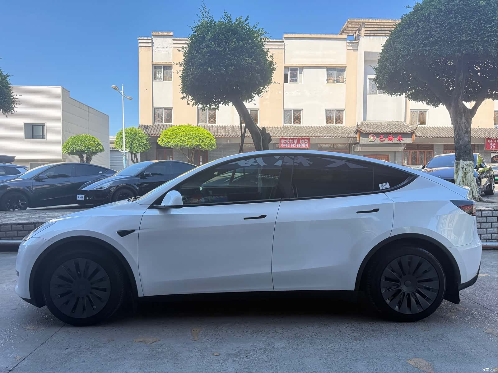 Tesla Model Y, 2021 4