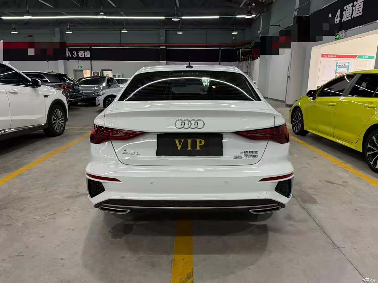 Audi A3, 2023 все фото