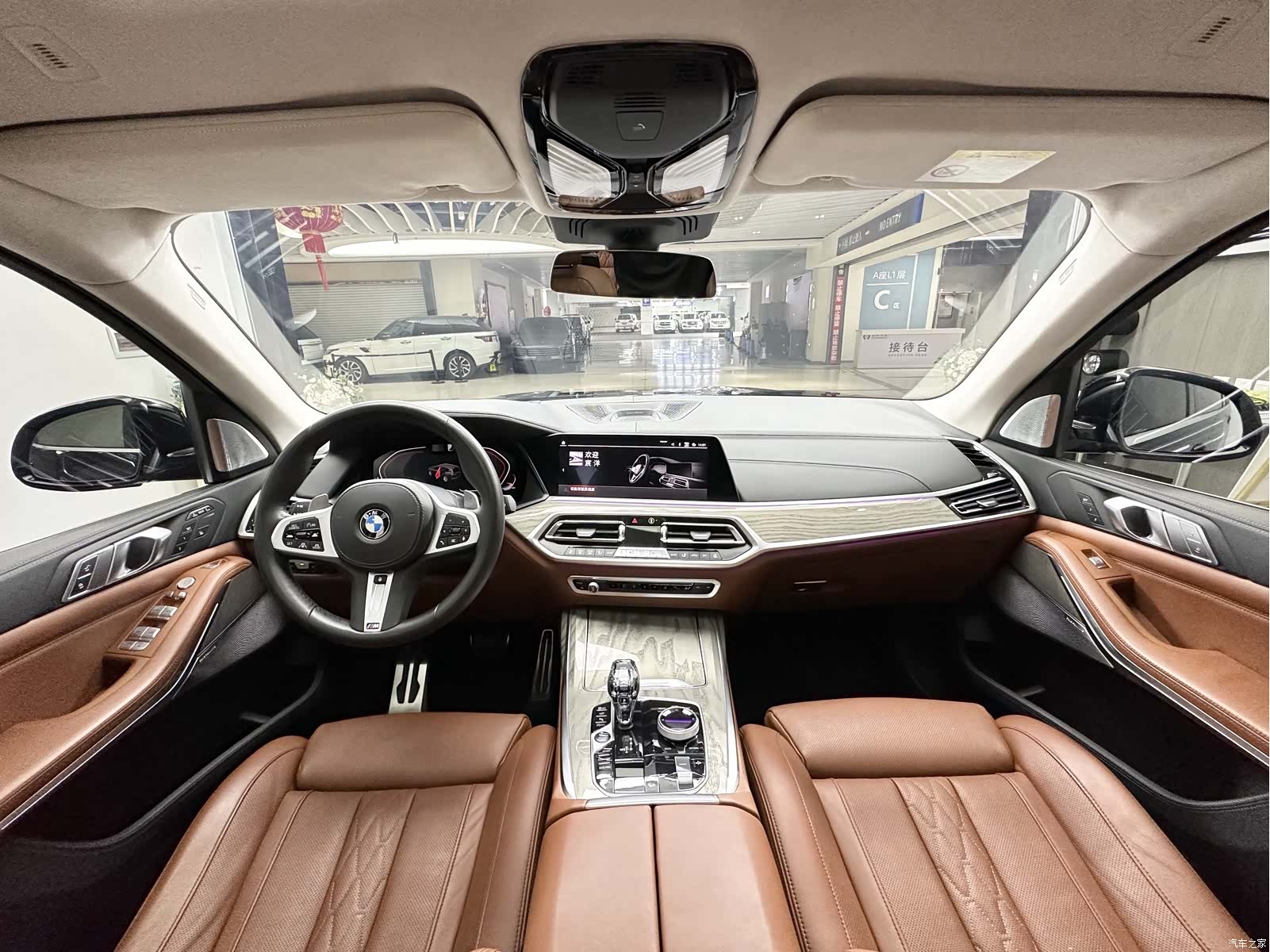 BMW X7, 2021 9