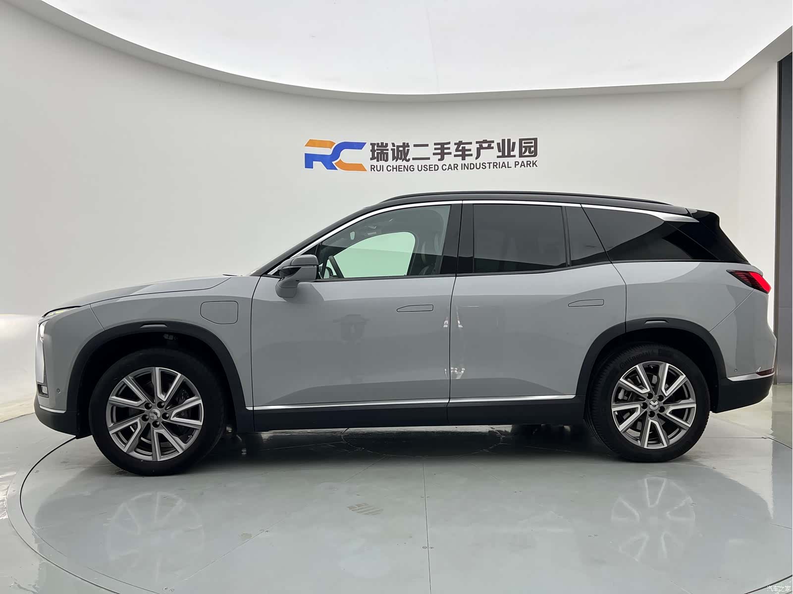 NIO ES8, 2021 2