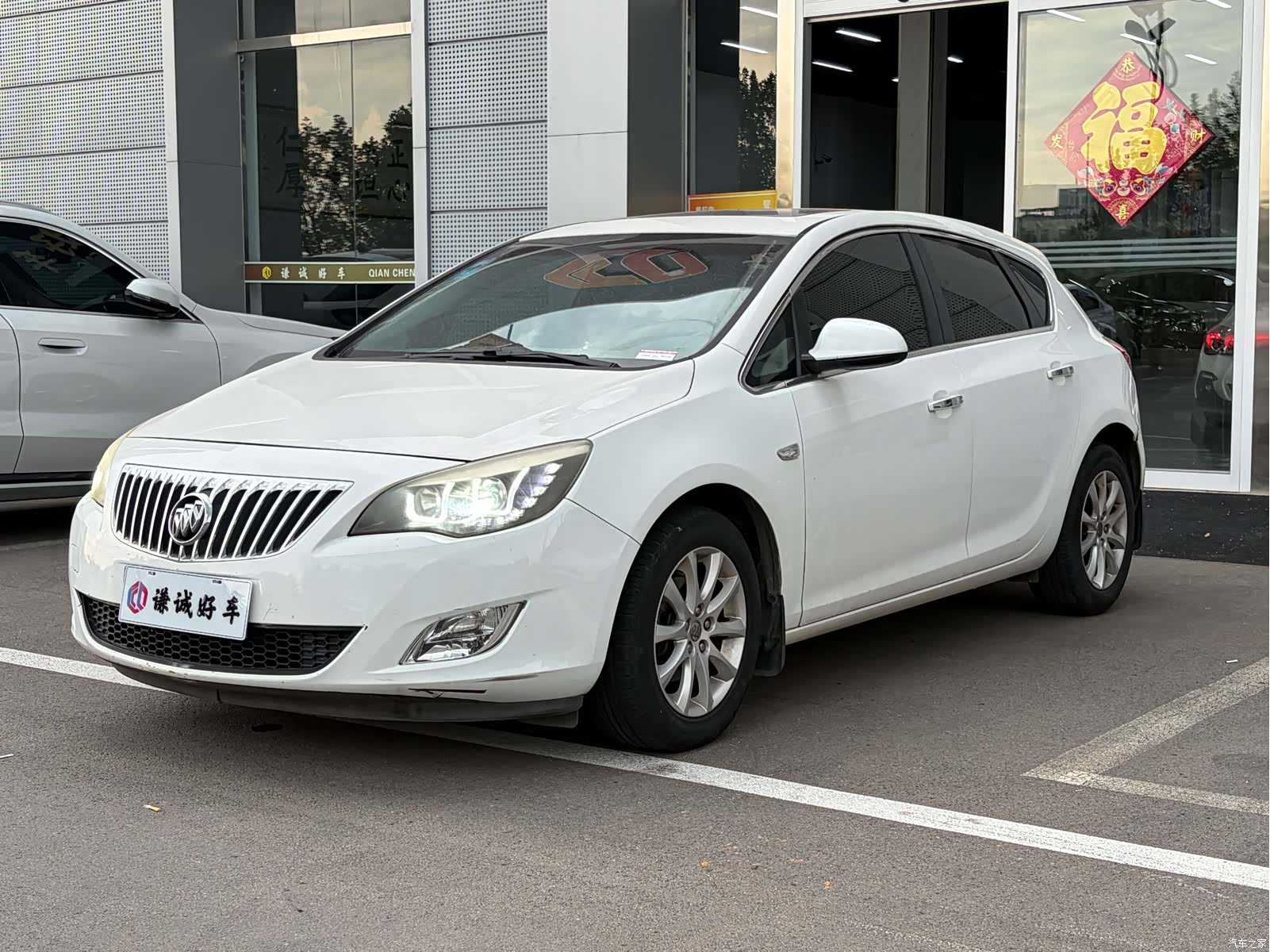 Buick XT, 2013 1