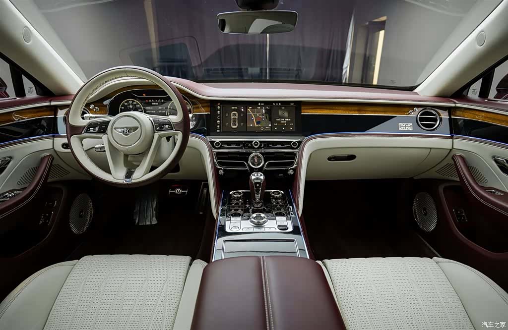 Bentley Flying Spur, 2020 10