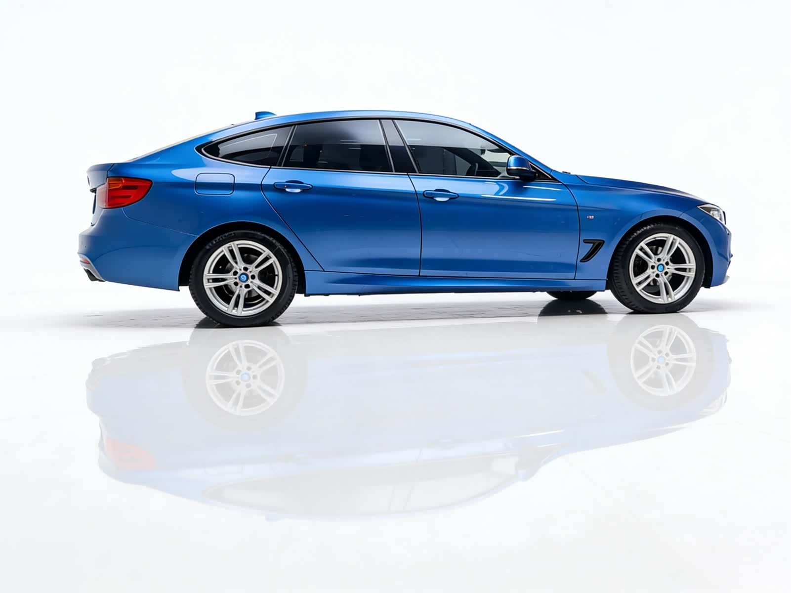 BMW 3 Series, 2016 22
