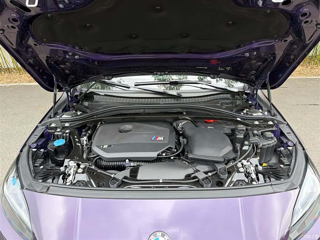 BMW M2, 2025 7