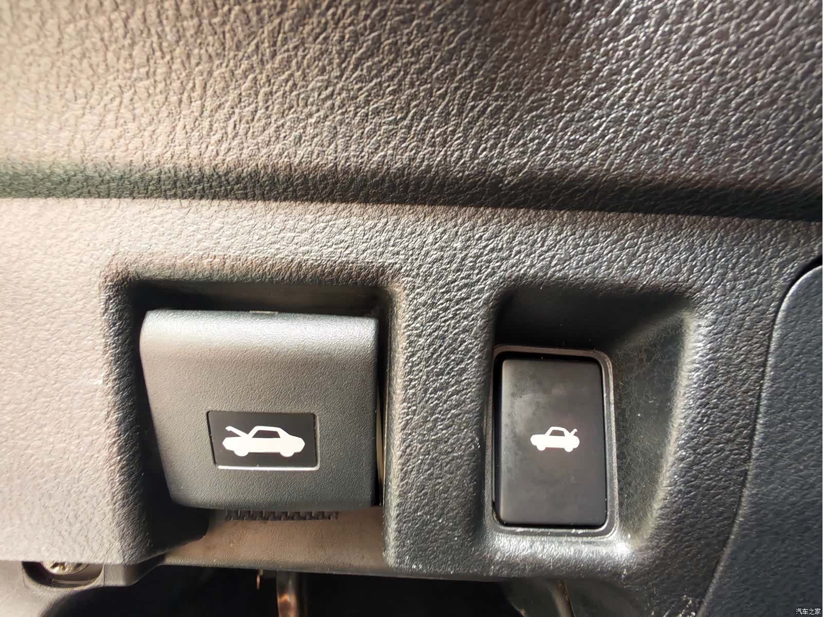 Lexus IS, 2018 25