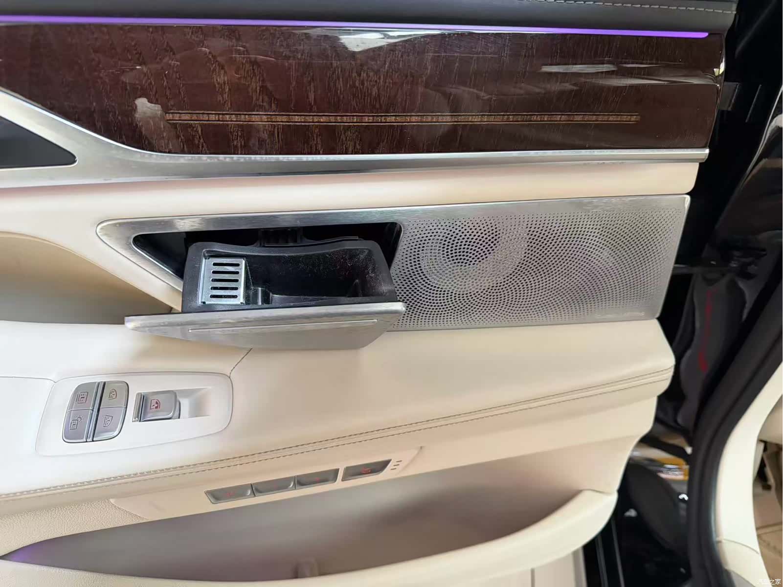 BMW 7 Series, 2016 22