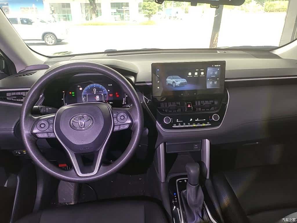 Toyota Frontlander, 2024 10