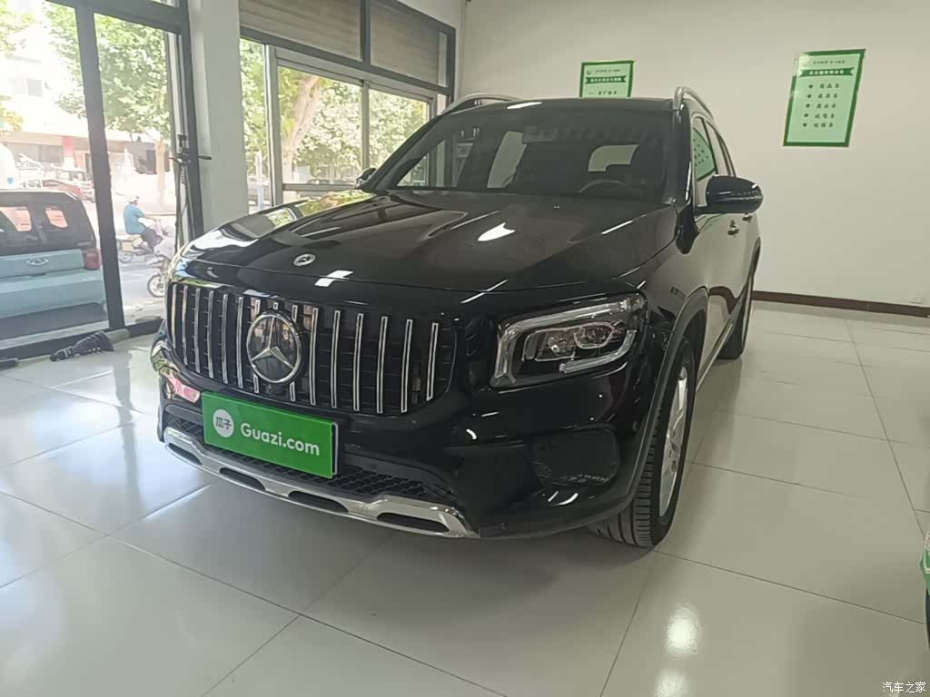 Mercedes-Benz GLB