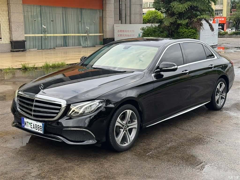 Mercedes-Benz E-Class, 2018 1