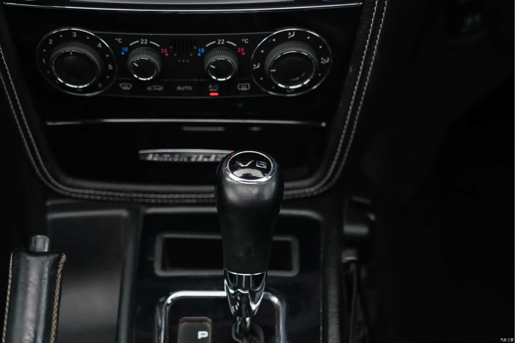 Mercedes-Benz G-Class, 2014 15