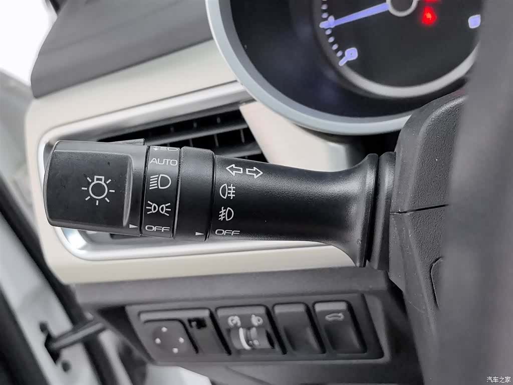 Geely Emgrand, 2017 21