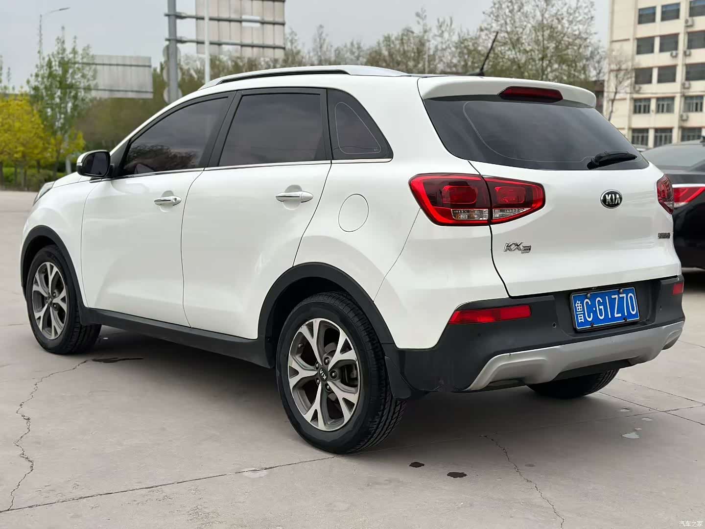 Kia KX3, 2016 3