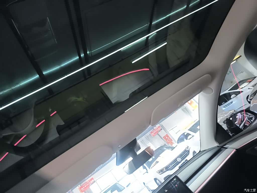 Tesla Model Y, 2024 18