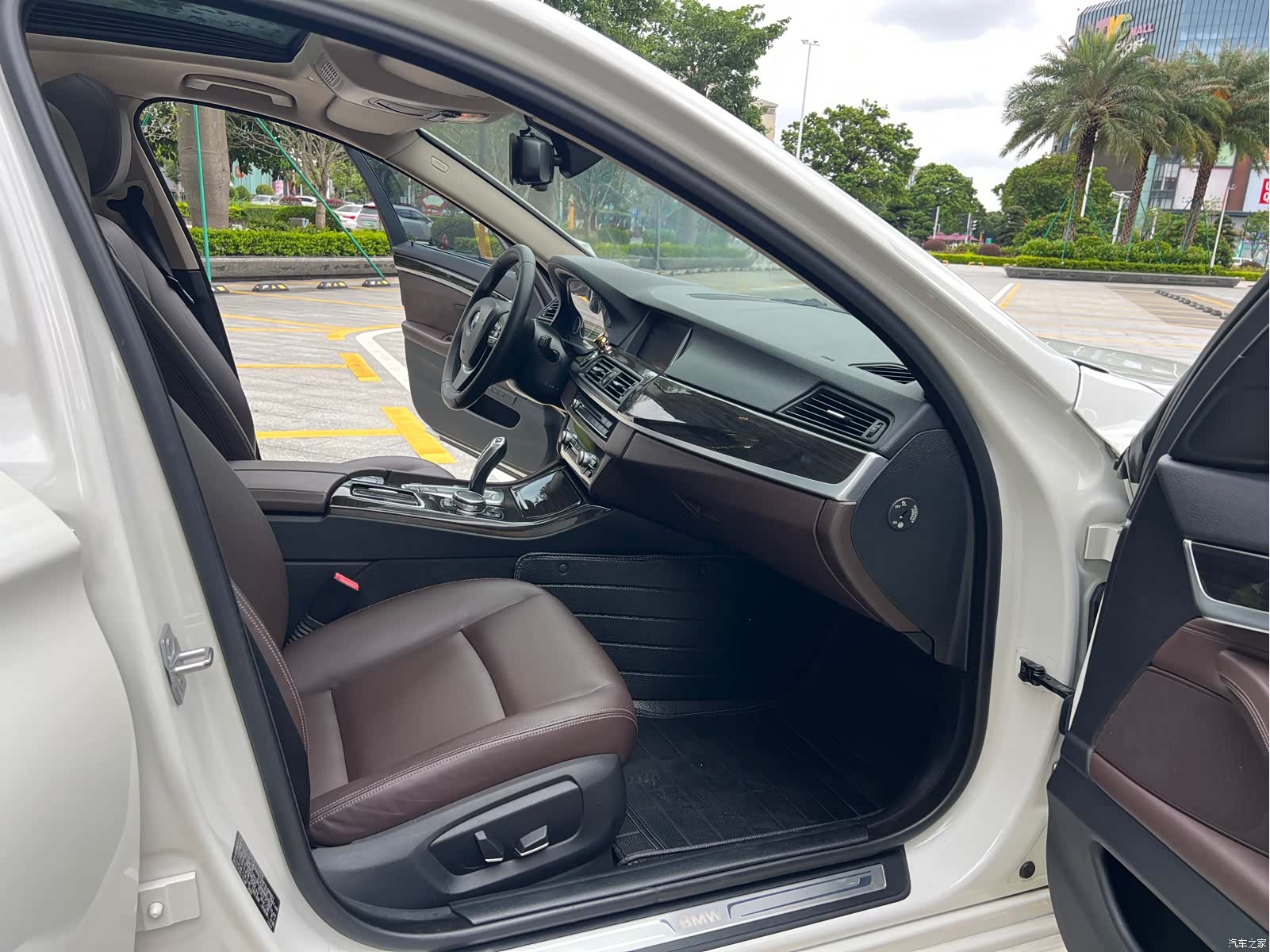 BMW 5 Series, 2015 12