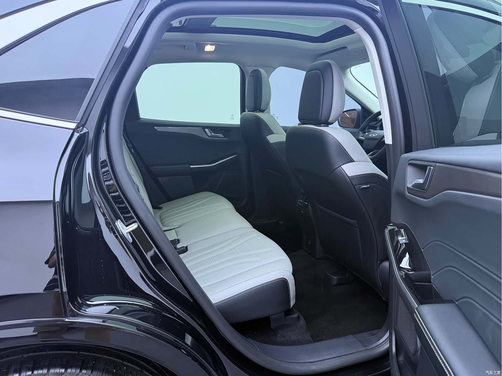 Ford Escape, 2021 26