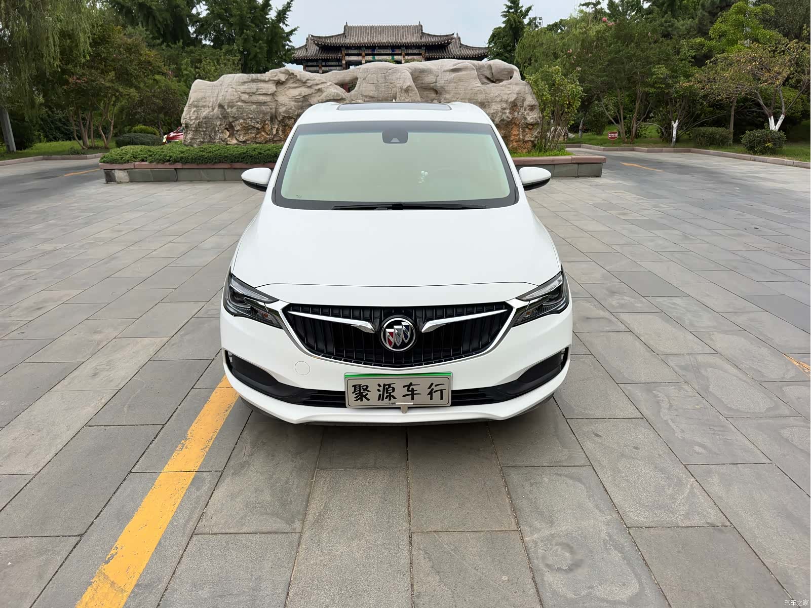 Buick GL6