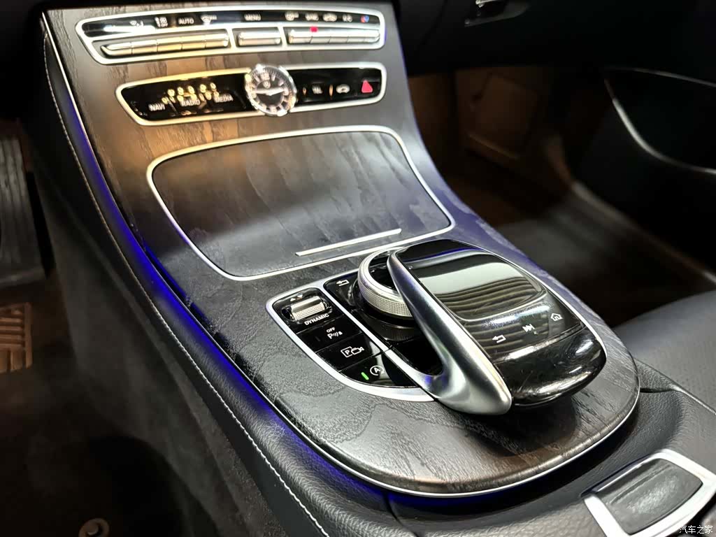 Mercedes-Benz E-Class, 2017 15