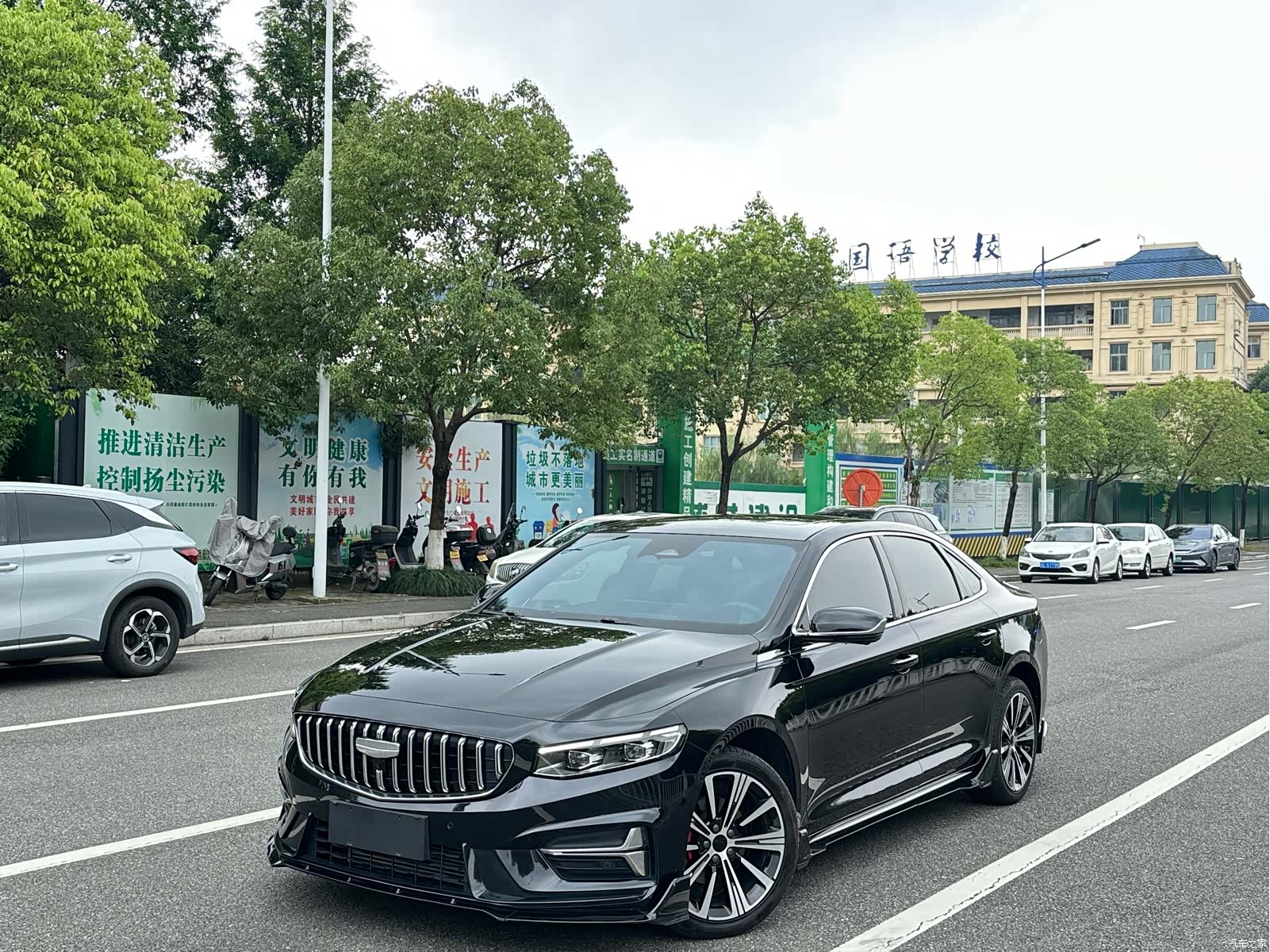 Geely Preface, 2025 1