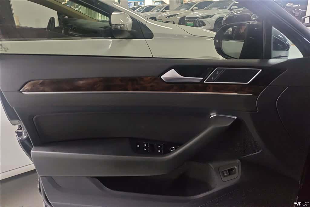 Volkswagen Magotan, 2020 7