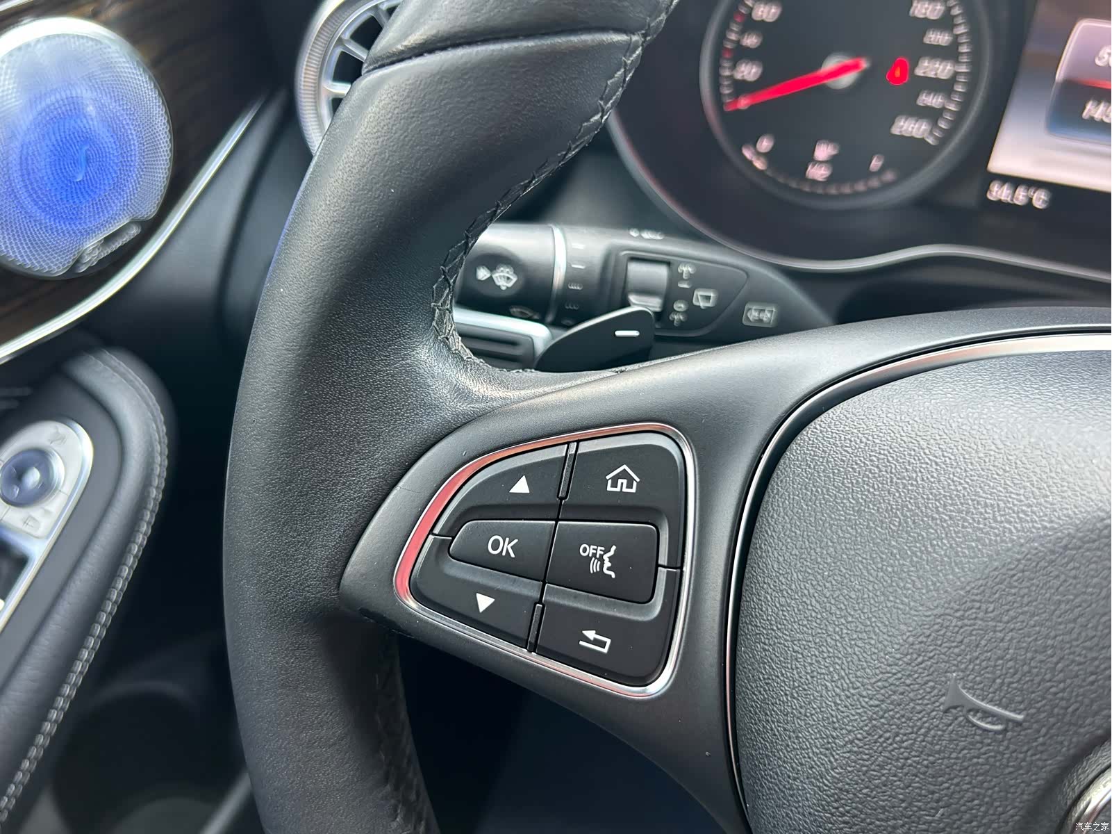 Mercedes-Benz GLC, 2018 23