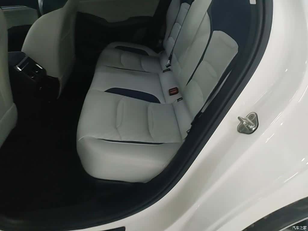 Geely Preface, 2021 17