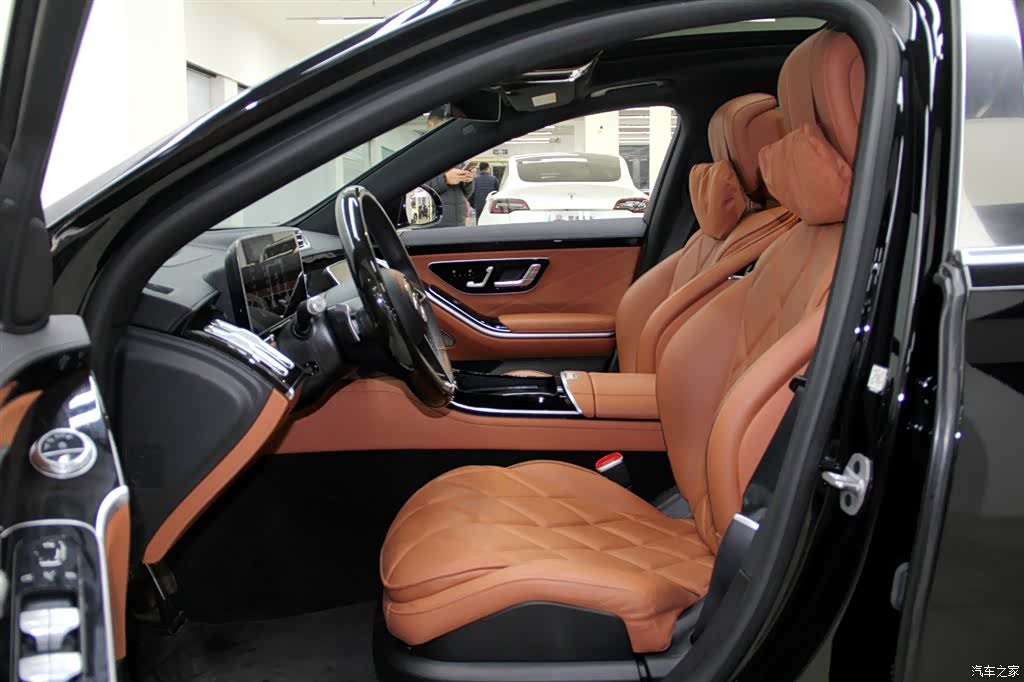 Maybach S-Class, 2024 7