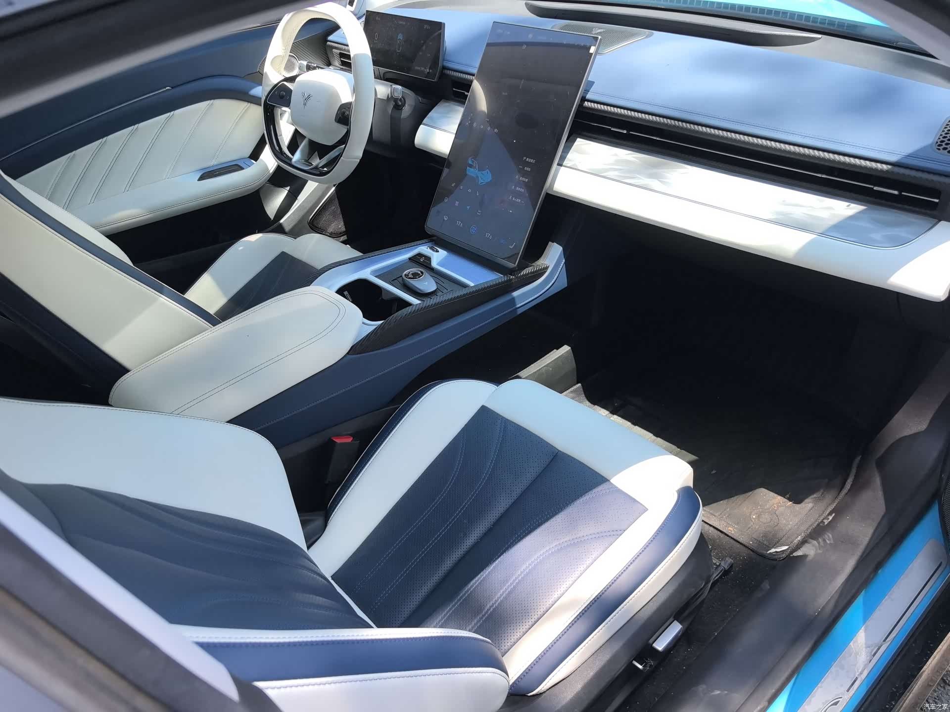 Neta GT, 2023 8
