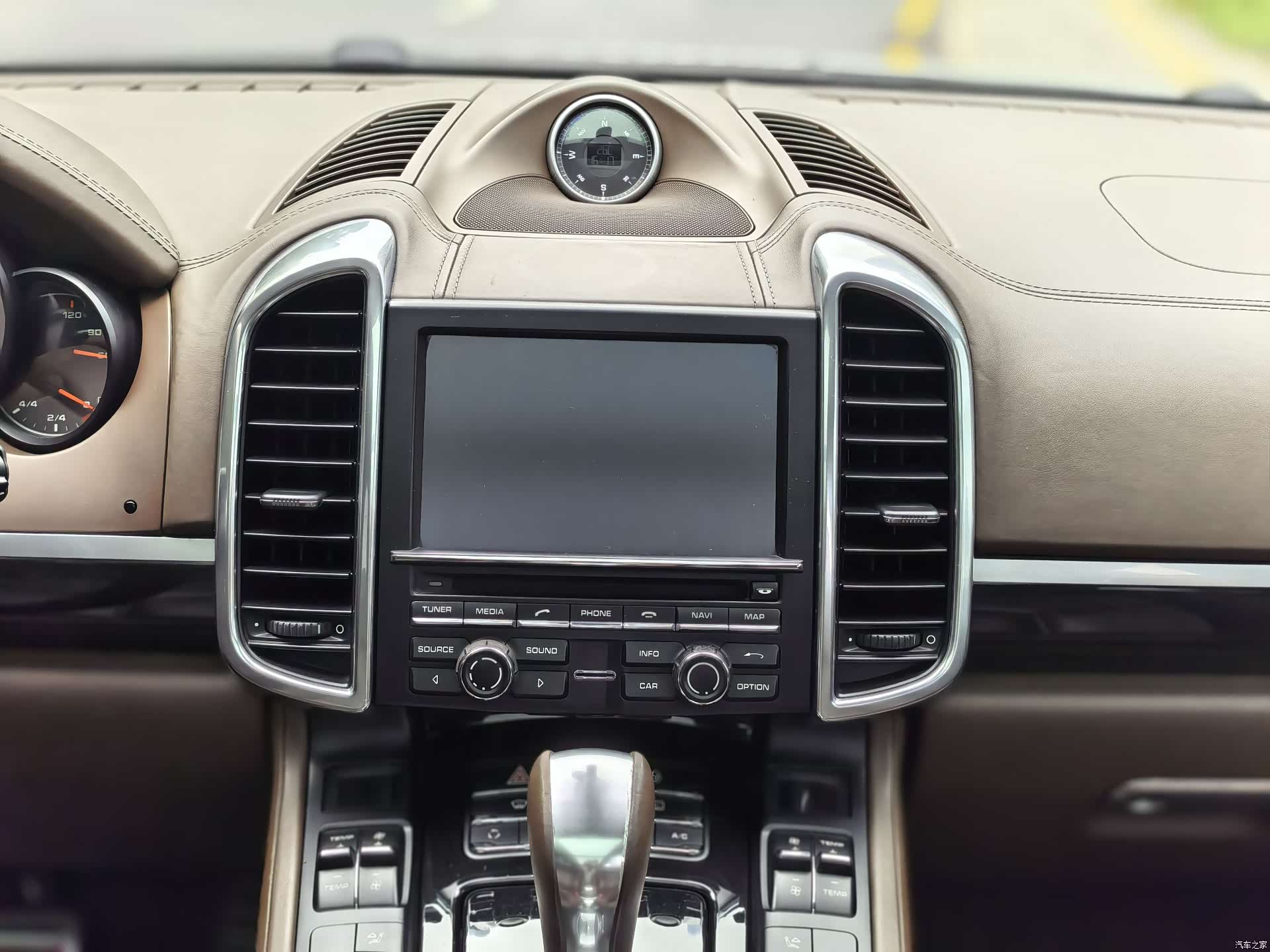 Porsche Cayenne, 2013 13