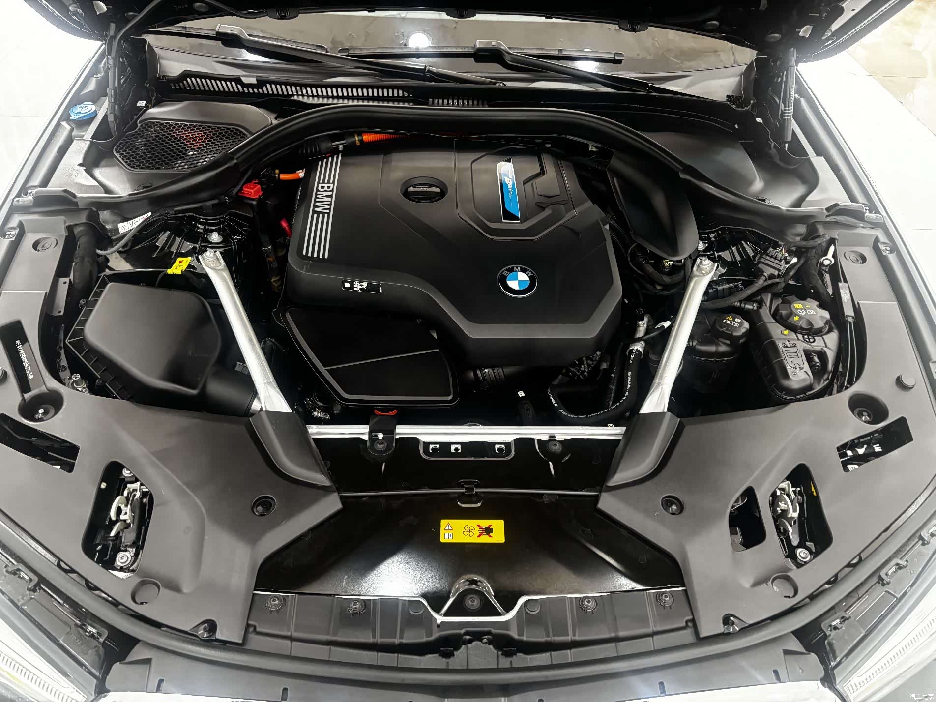BMW 5 Series, 2024 31