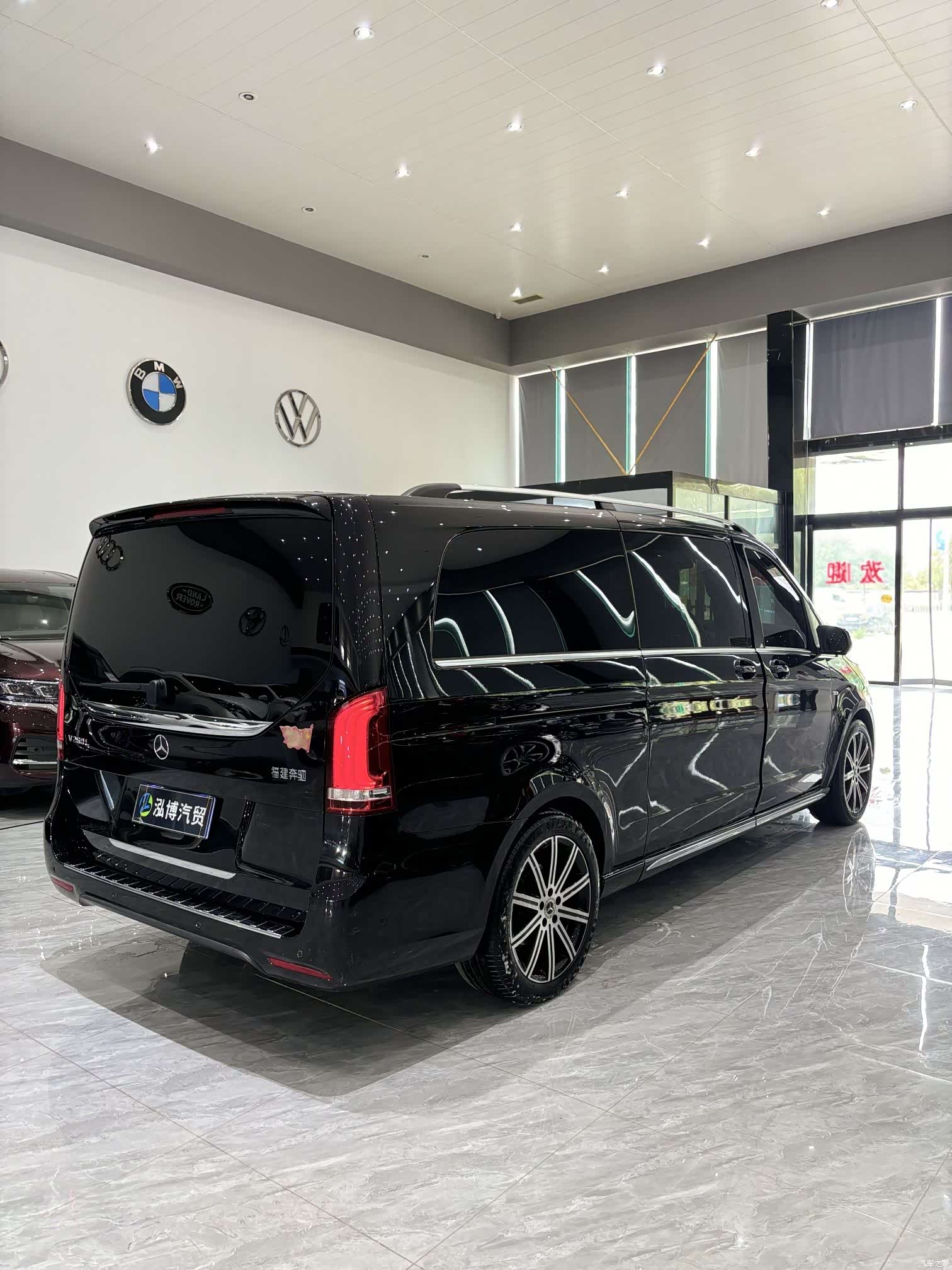 Mercedes-Benz V-Class, 2023 9
