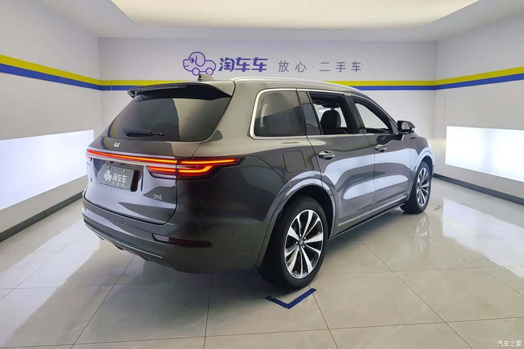 Li Auto ONE, 2022 3