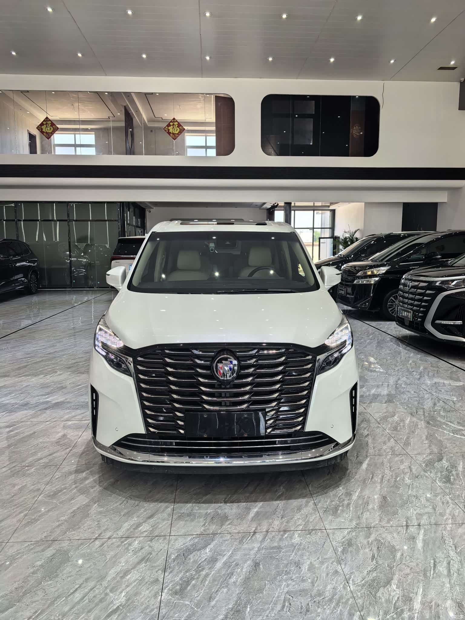 Buick GL8, 2023 2