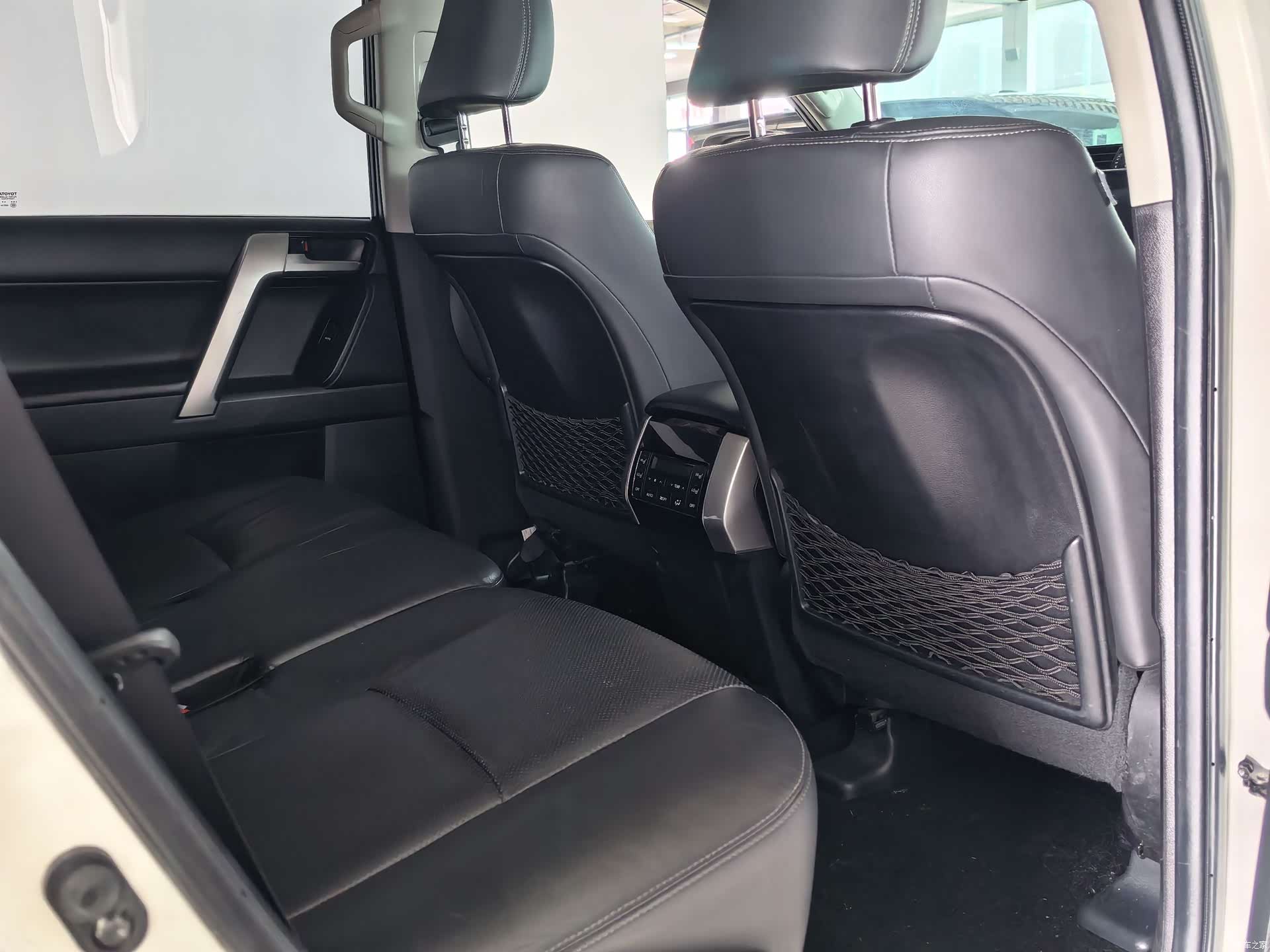 Toyota Prado, 2020 7