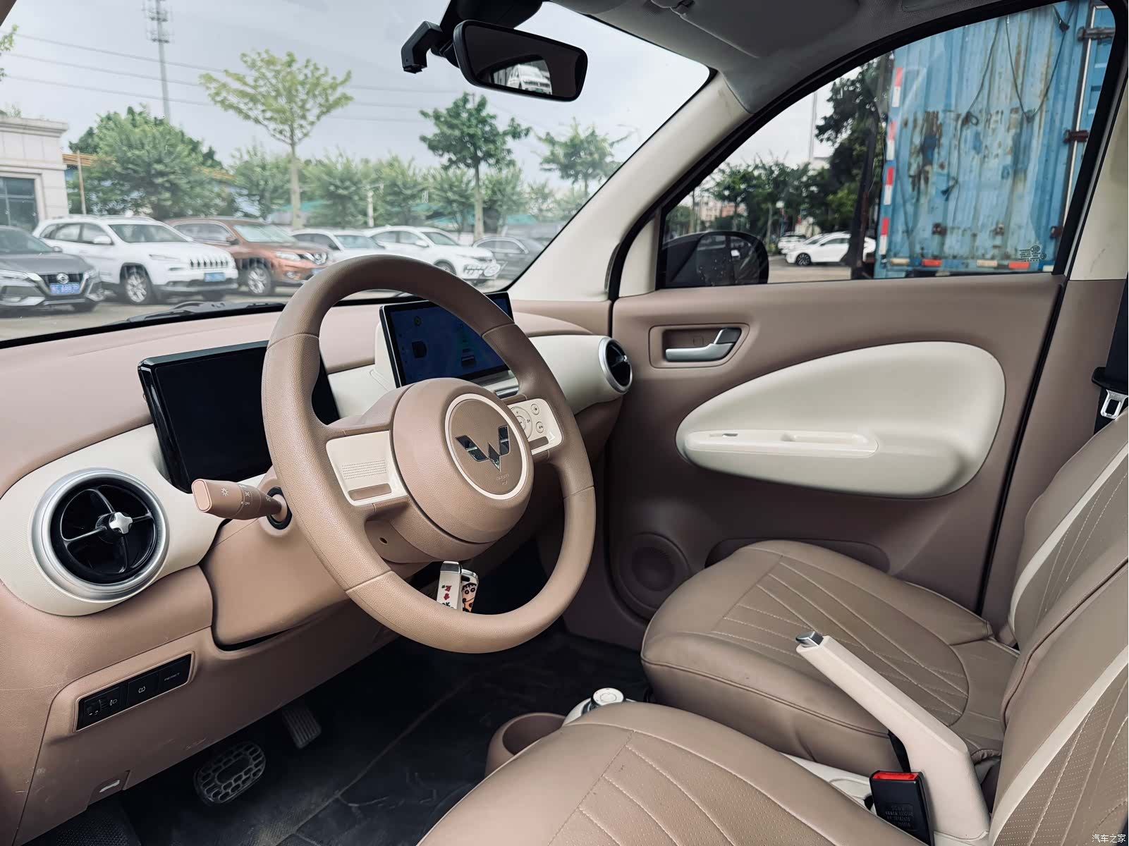 Wuling MINIEV, 2025 19