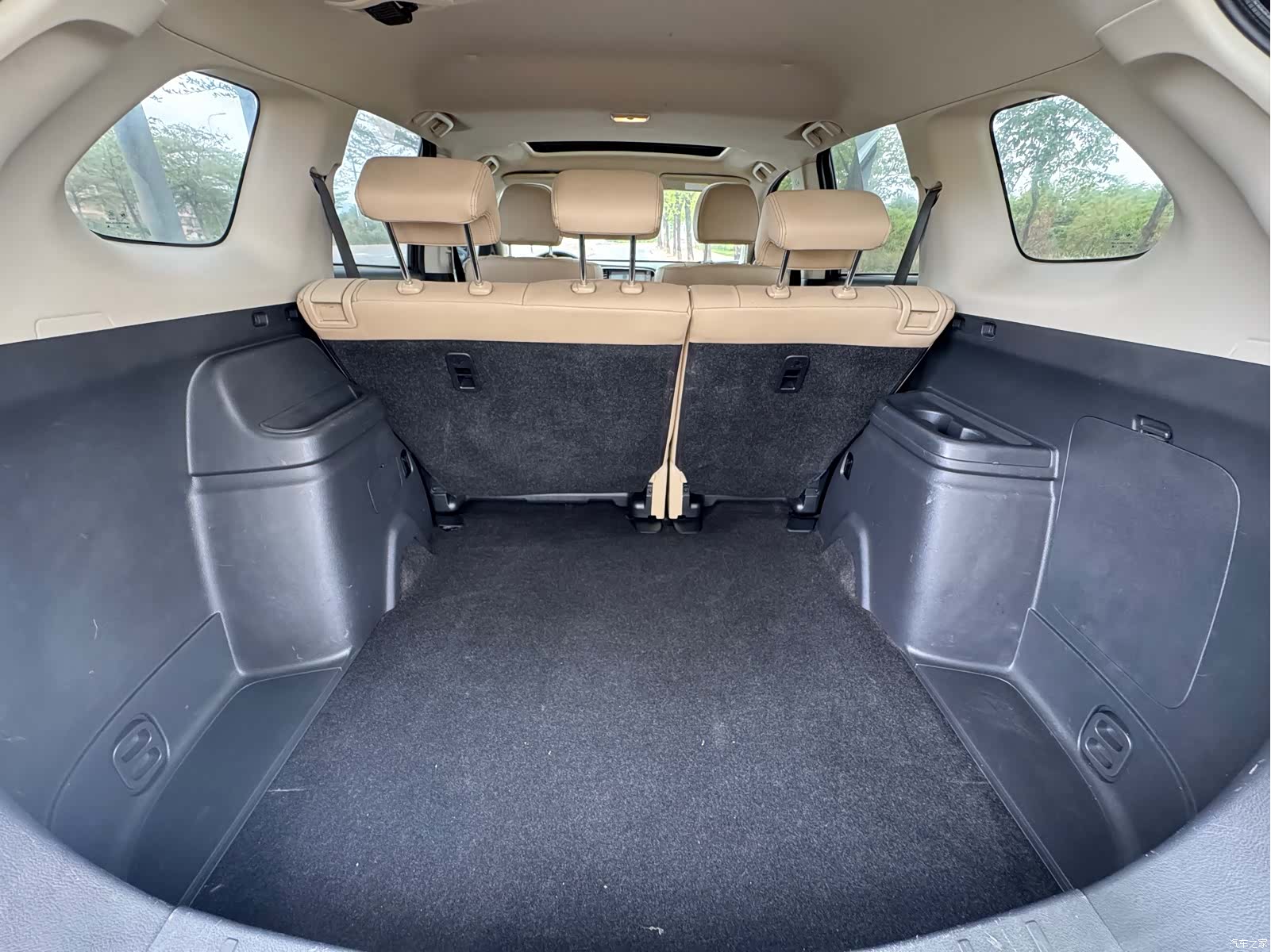 Mitsubishi Outlander, 2017 12