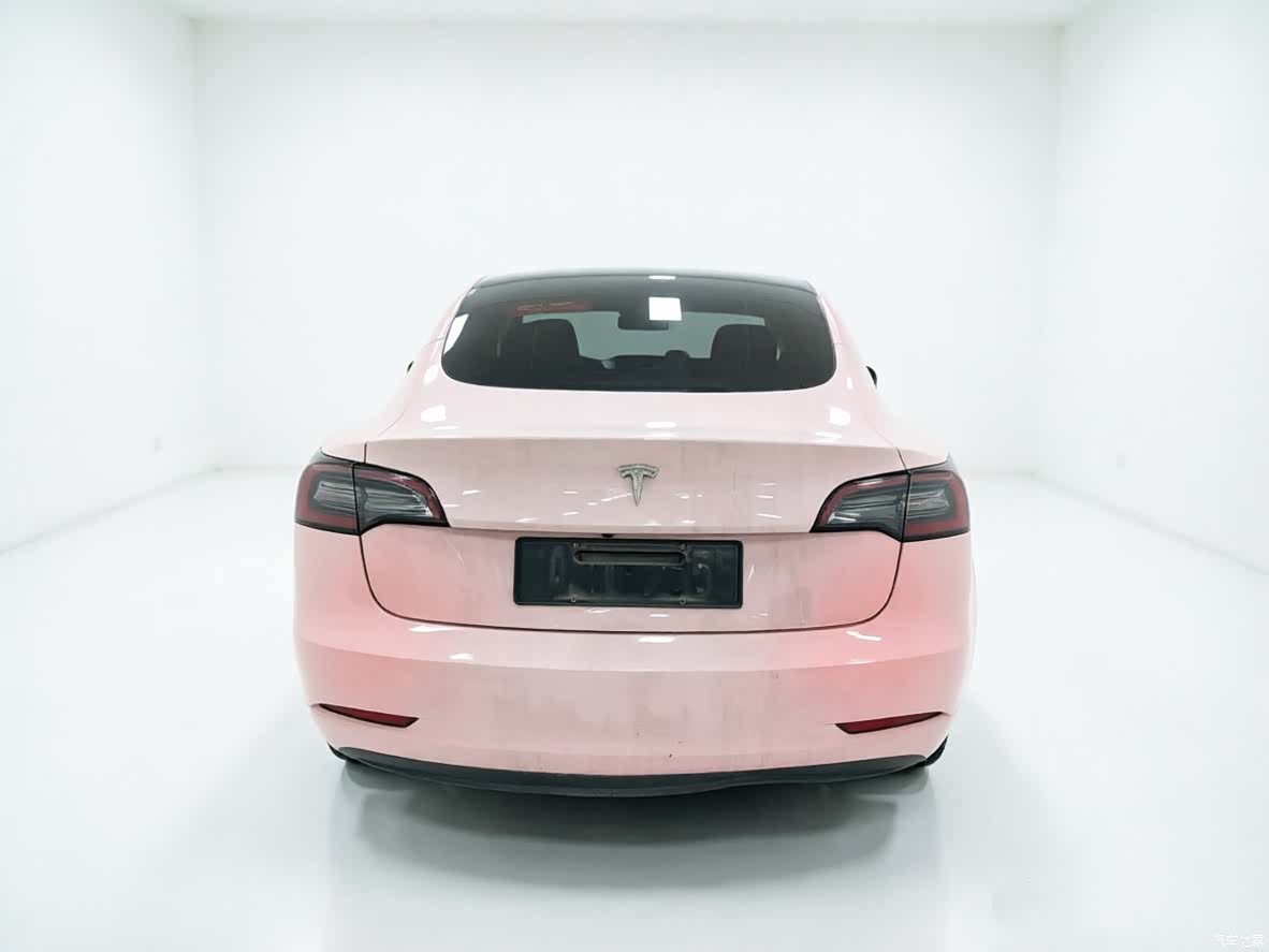 Tesla Model 3, 2022 все фото