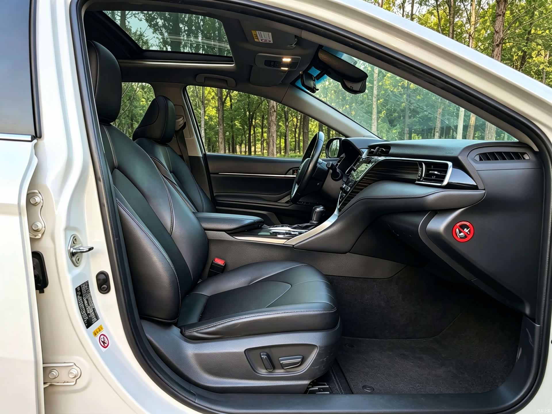 Toyota Camry, 2019 10